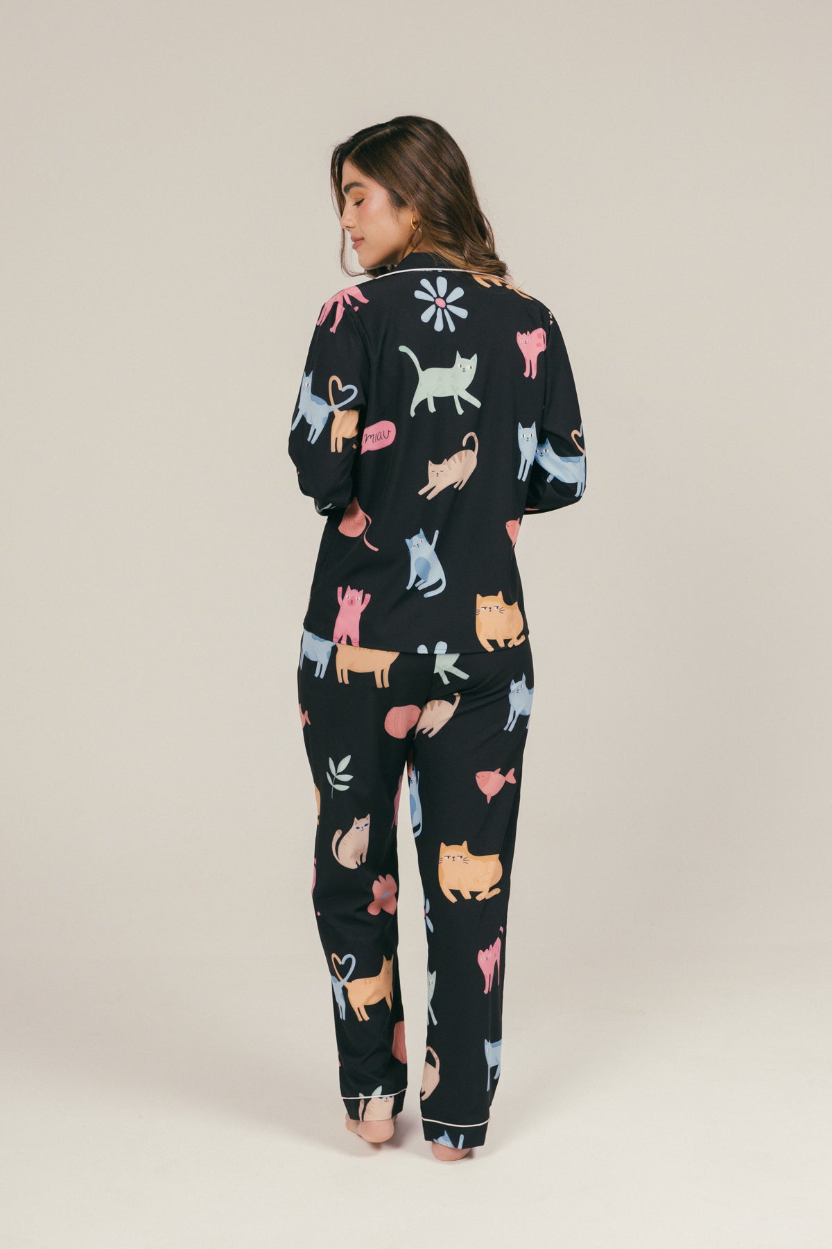 Pijama Gatitos Pantalón Largo - Negra