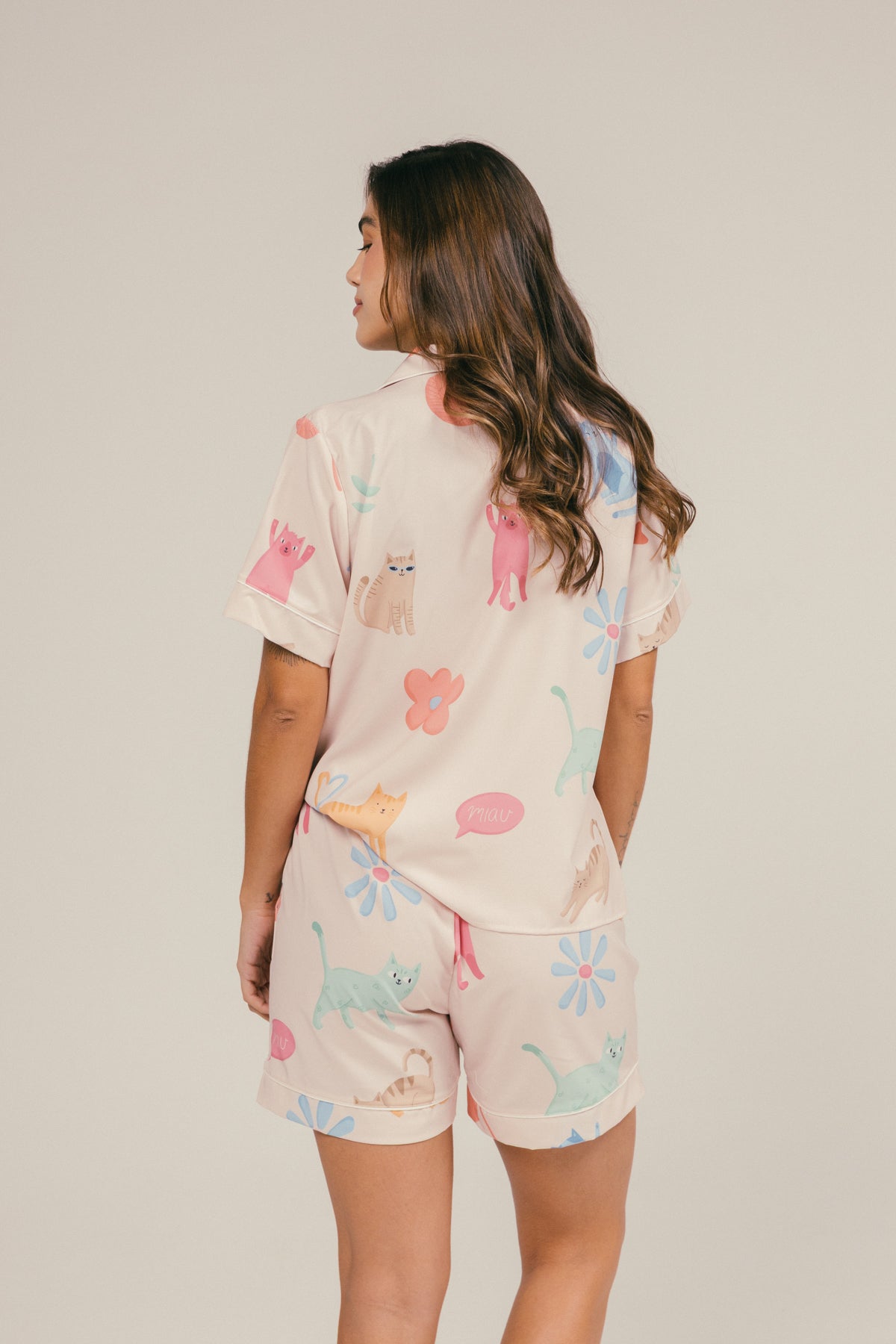 Pijama Gatitos Pantalón Corto - Marfil