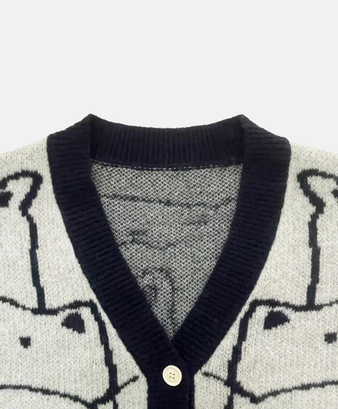 Sueter Cuello V con Botones