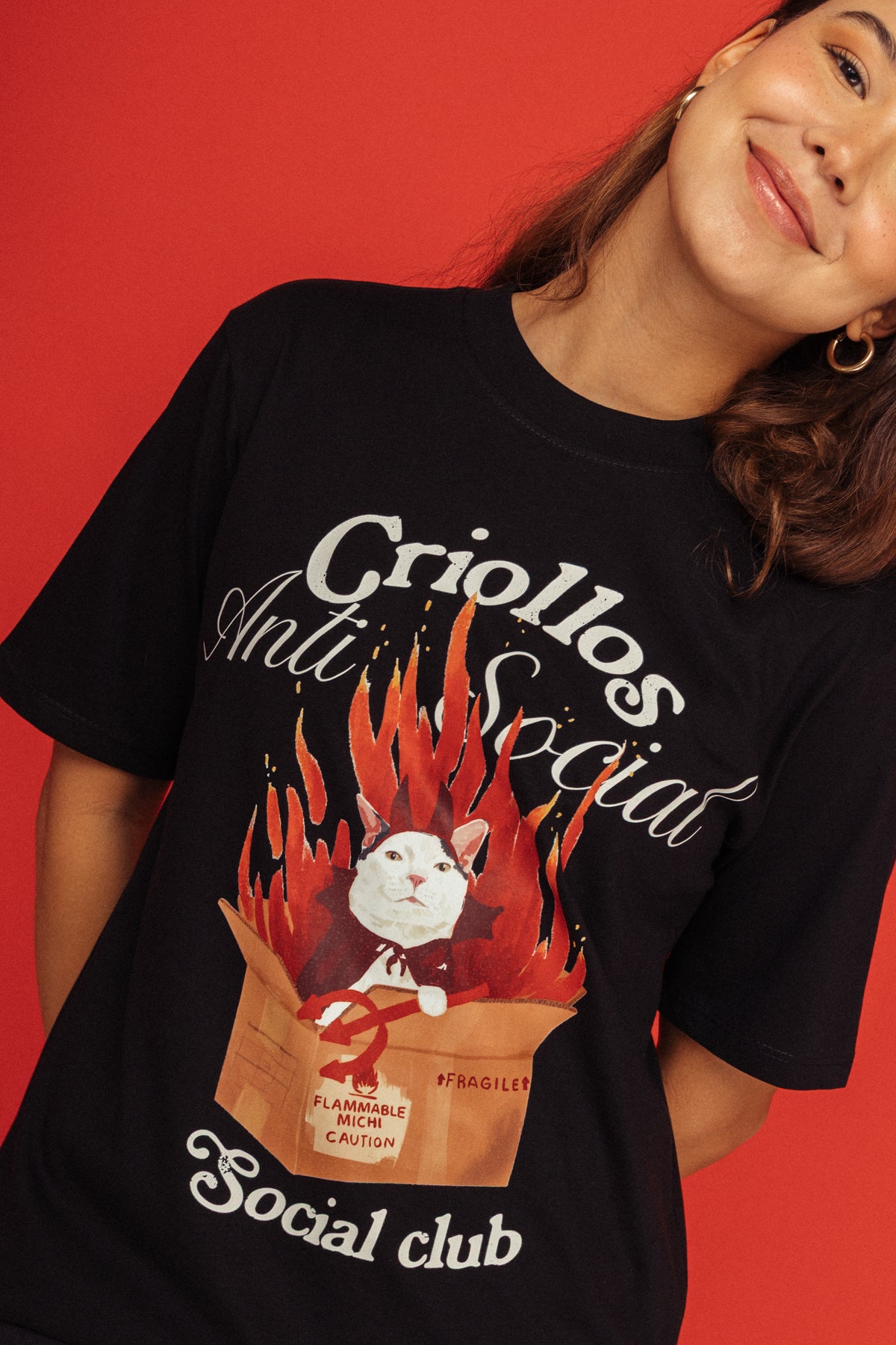 Camiseta Gatita Onfire Negro