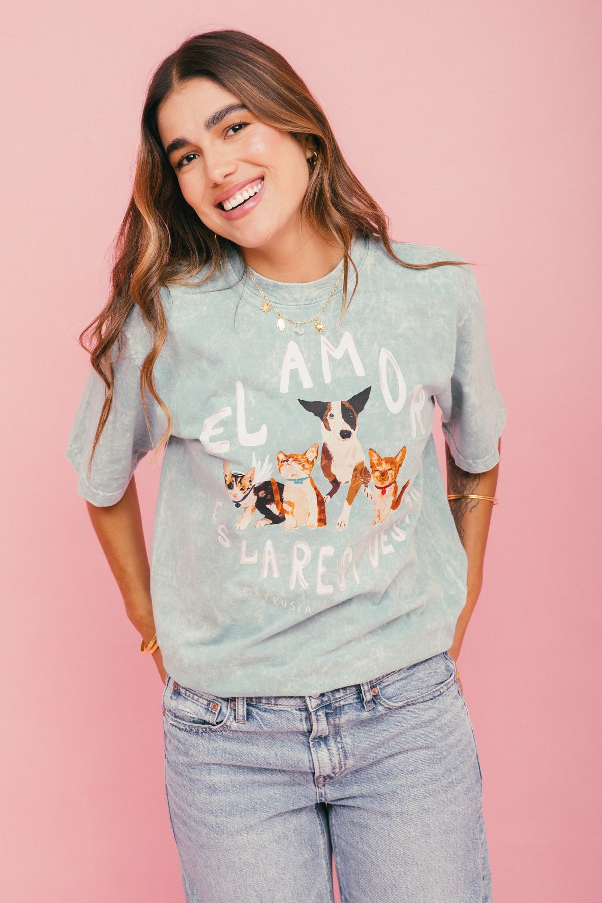 Camiseta Oversize El Amor es la Respuesta