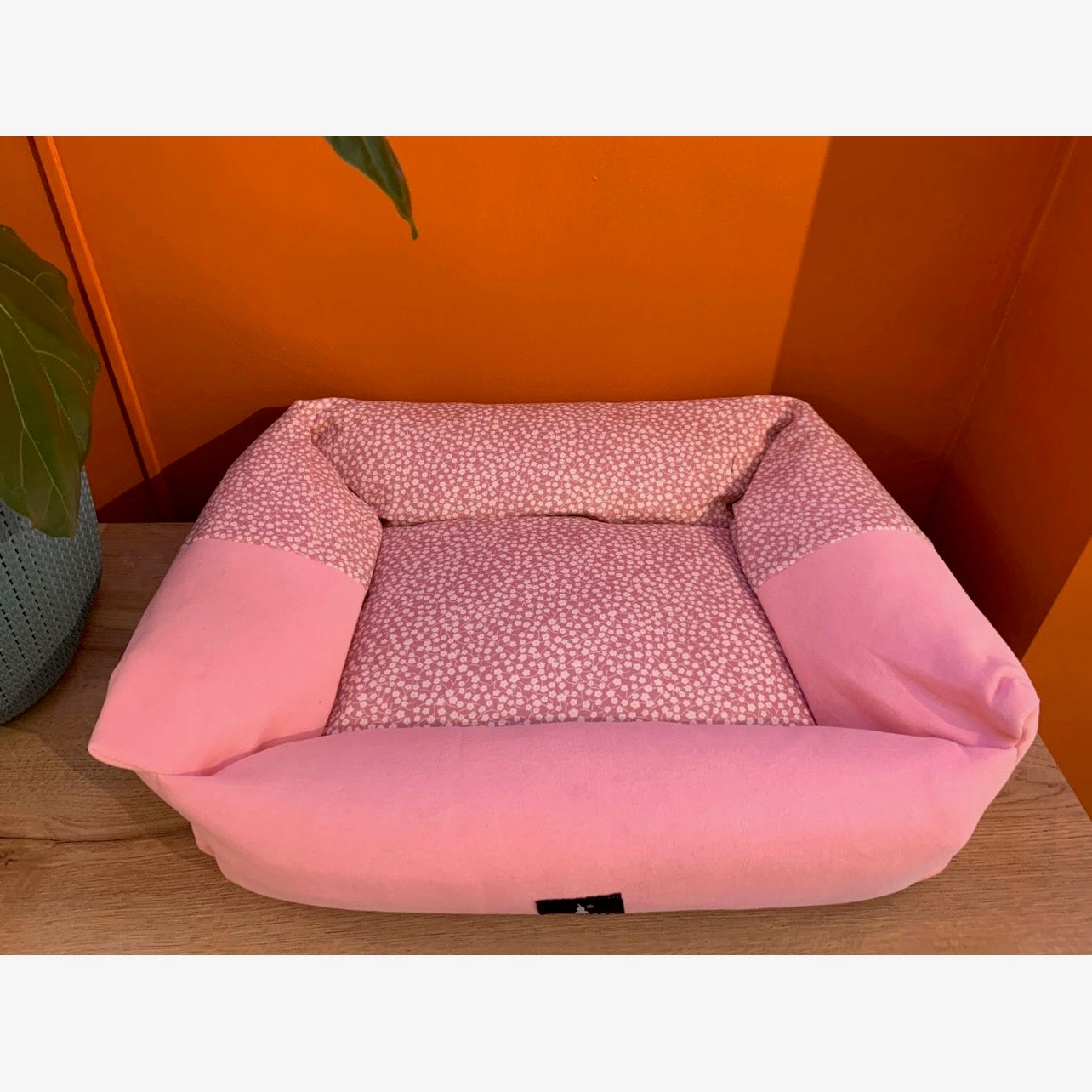 Cama para gatos de flores