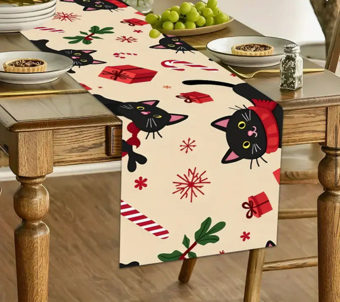 Camino de Mesa Navideño