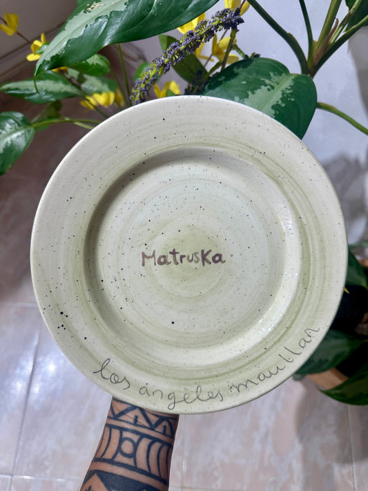 Plato en Cerámica - Los ángeles maullan