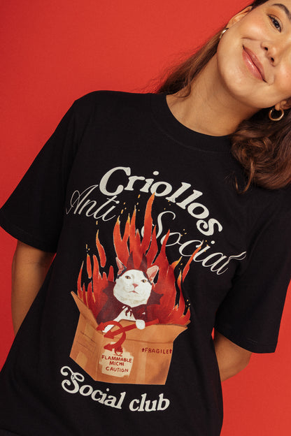 Camiseta Gatita Onfire	Negro