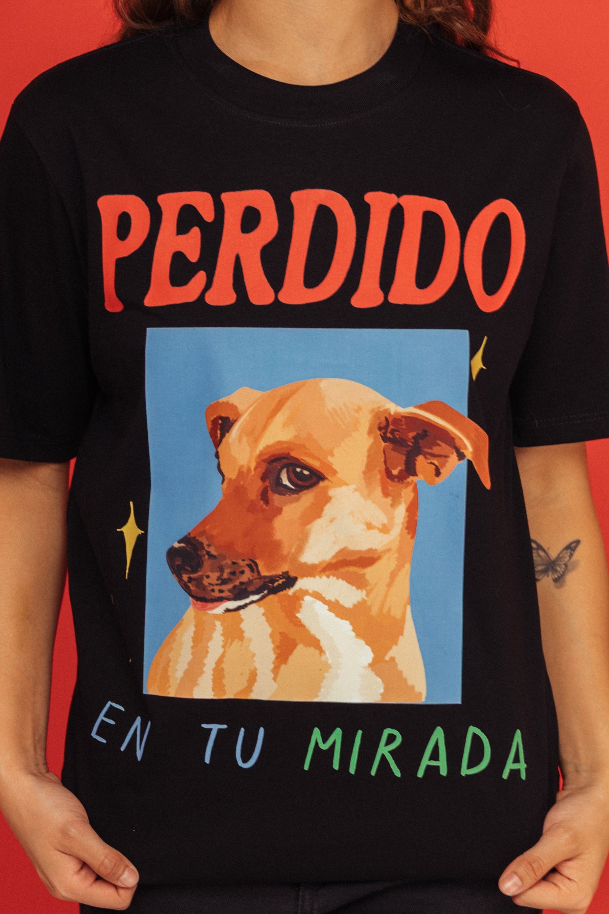 Camiseta Perrito Perdido Negro