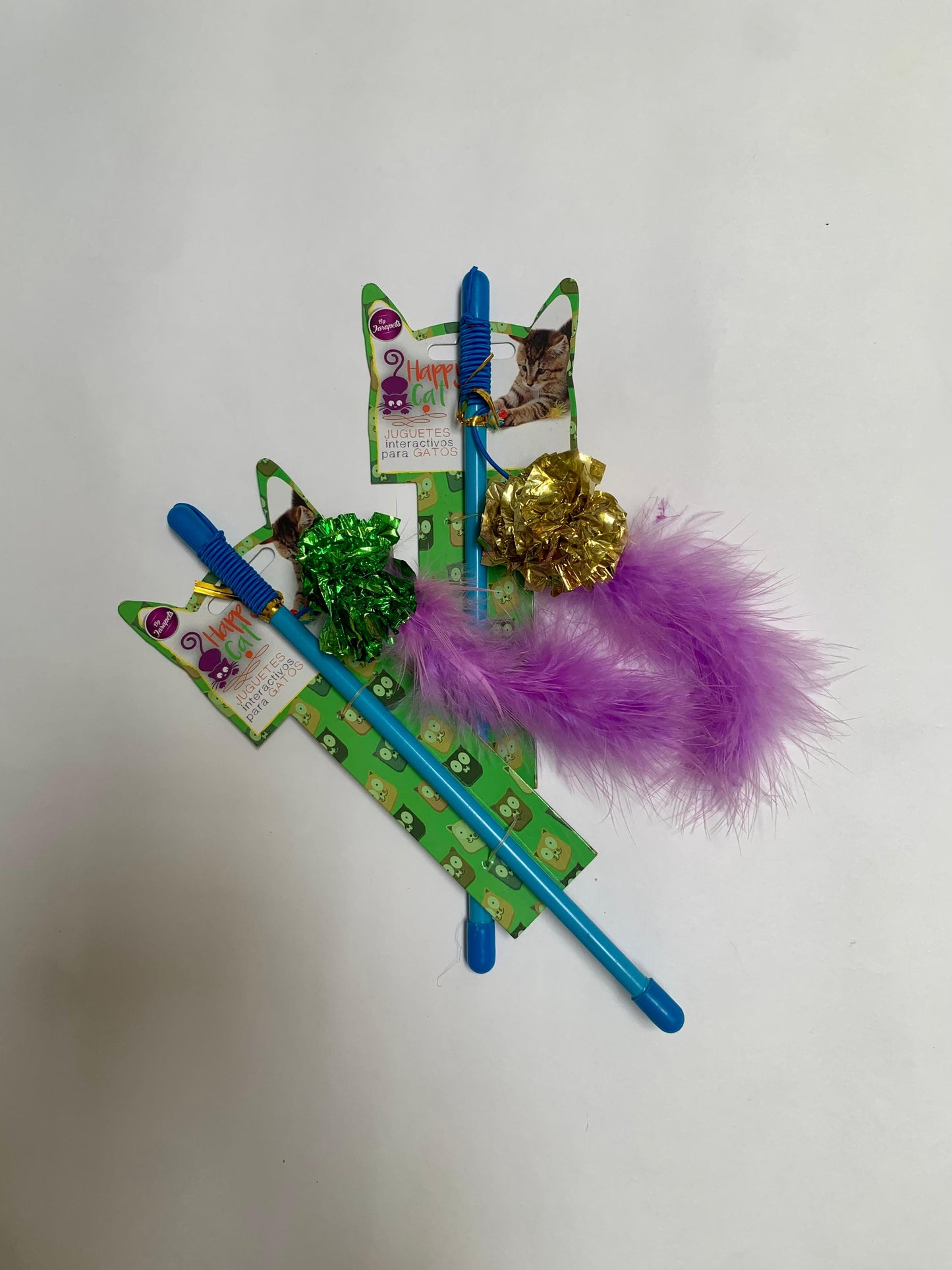 Vara con plumas y pompom brillante